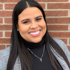 Meet your Posher, Maria